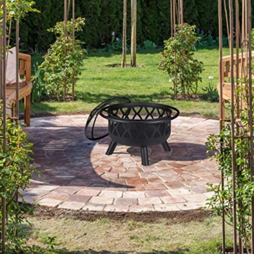 Relaxdays Feuerschale mit Funkenschutz, Garten & Terrasse, mit Schürhaken, Outdoor Feuerstelle, Stahl, Ø 63.5 cm, schwarz - 5